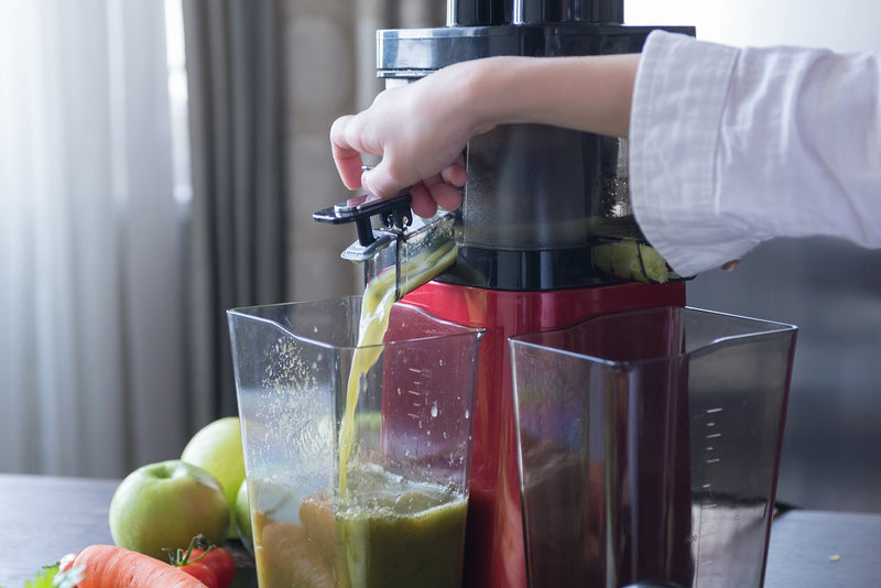 What's the difference between a cold press juicer and a normal juicer?