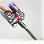 Dyson V8 Advanced+ Vacuum With Car Cleaning Kit 626439-01