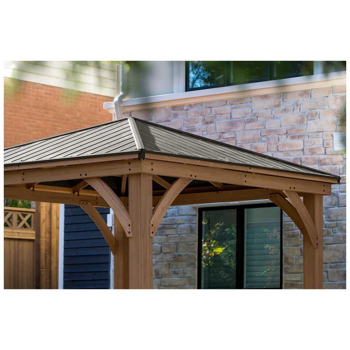 Yardistry 3.68M x 3.68M Wood Gazebo With Aluminium Roof