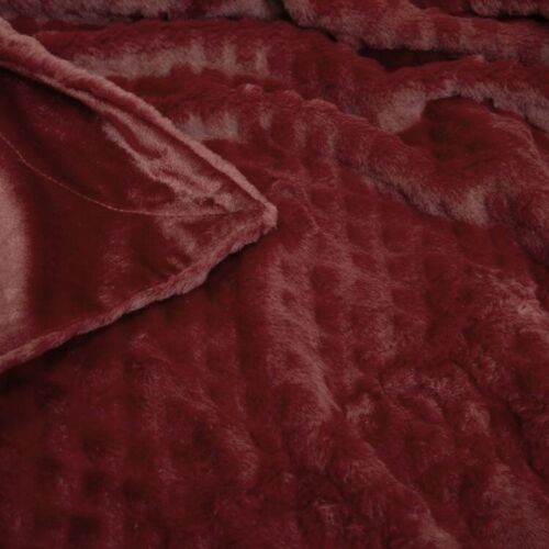 J.Elliot Home Azariah Plush Throw Red