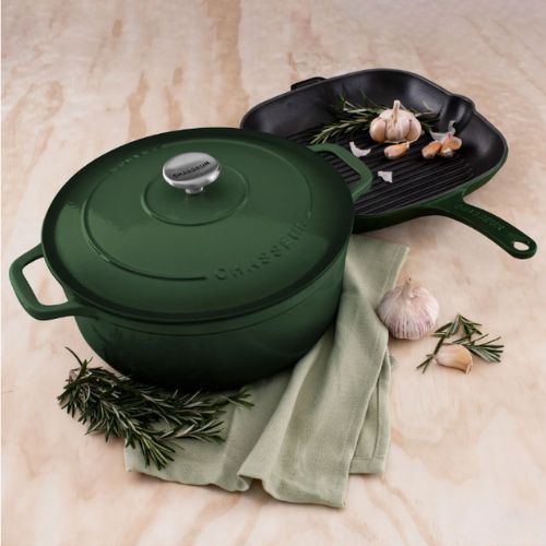 Chasseur Cast Iron Round French Oven 24cm/4L Capacity - Forest