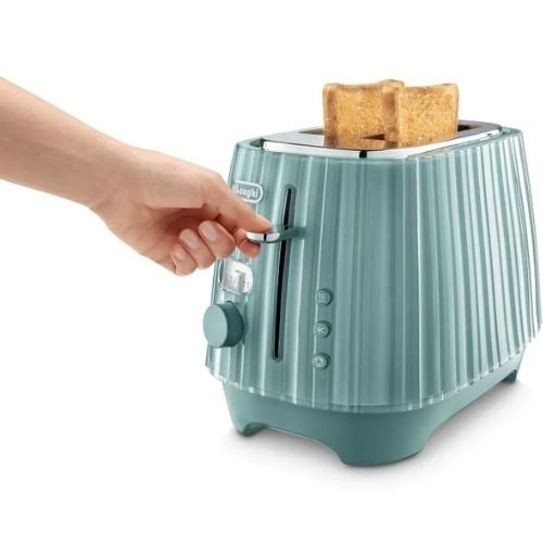 Delonghi Ballerina 2 Slice Bread Toaster Removable Crumb Tray, 900W - Green