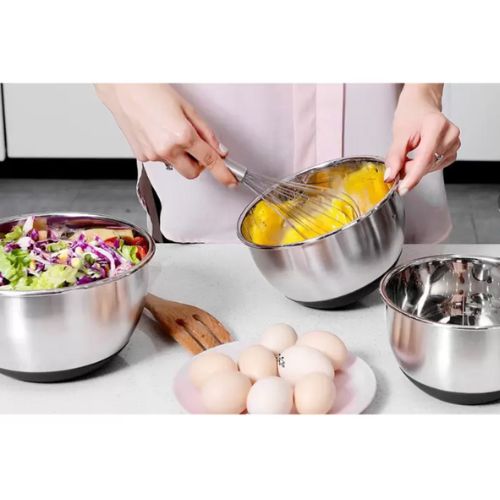 MIU Polished Stainless Steel Mixing Bowls Non-Slip FDA Silicone Bottom - 3pc
