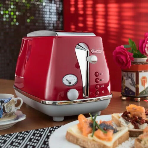 DeLonghi Icona Capitals 2 Slice Toaster Red