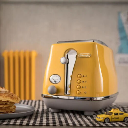 DeLonghi Icona Capitals 2 Slice Toaster Yellow